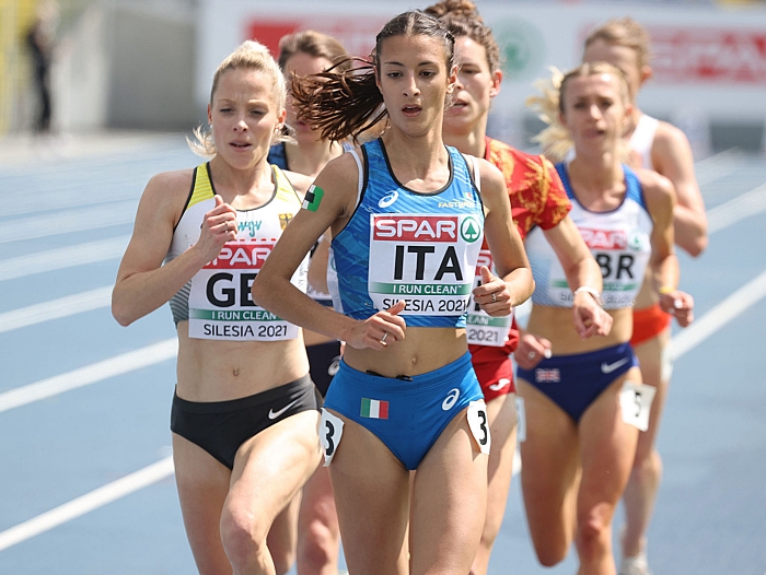 Nadia Battocletti is one of the Italian athletes - Nadia Battocletti's introduction to athletics and early successes